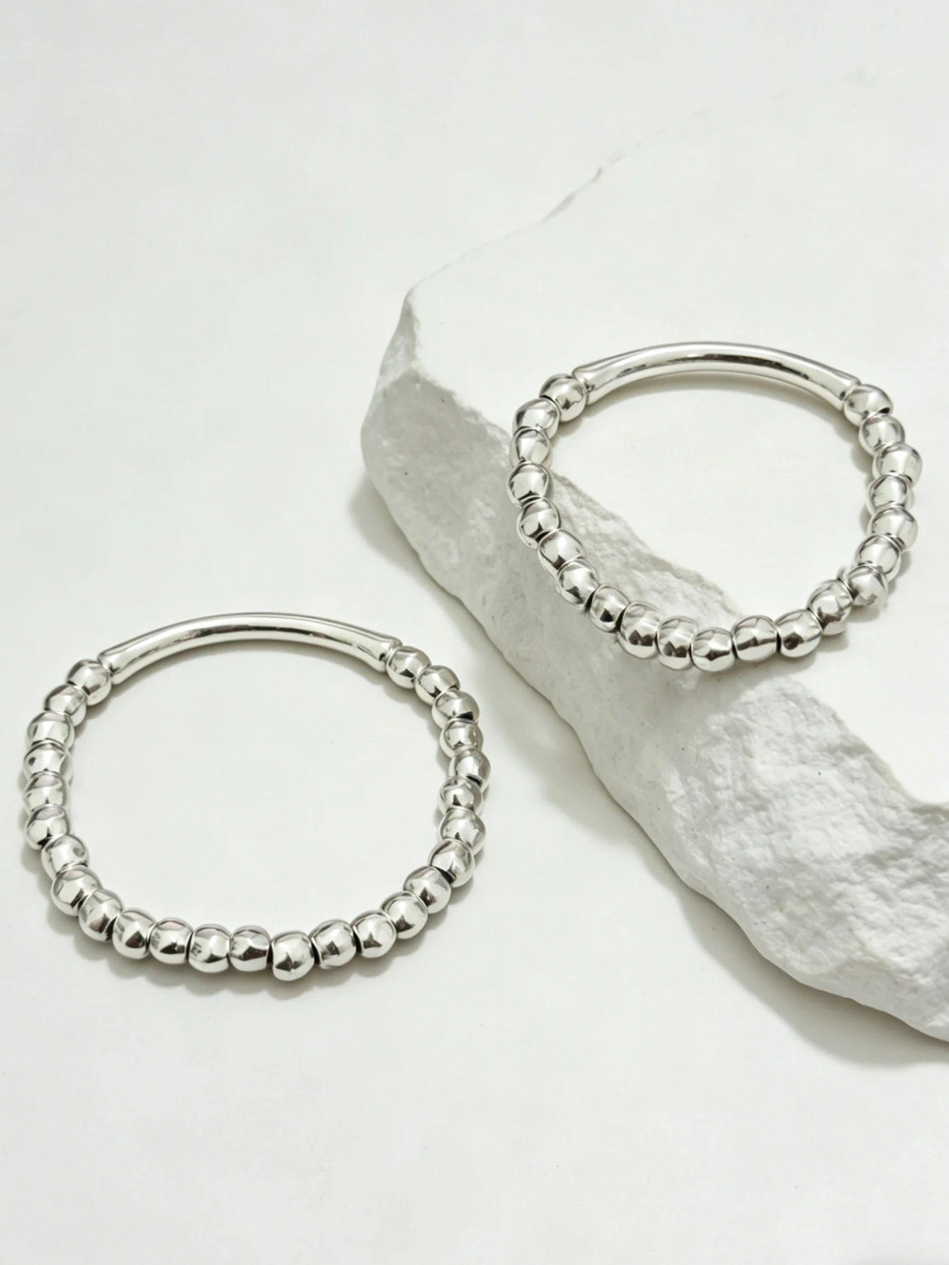 Spanish style plated s925 silver coin bracelet suitable for women to wear, personalized and trendy, stackable bracelet
Spanish style plated s925 silver coin bracelet suitable for women to wear, personalized and trendy, stackable bracelet