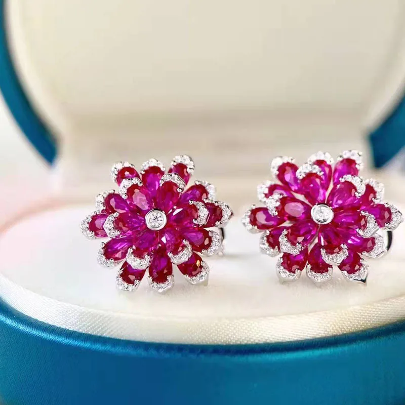 Серьги с подсолнухом, новые серьги из стерлингового серебра 925 пробы с вечными цветами и камелией, серьги в благородном стиле, свадебные украшения
Серьги с подсолнухом, новые серьги из стерлингового серебра 925 пробы с вечными цветами и камелией, серьги в благородном стиле, свадебные украшения