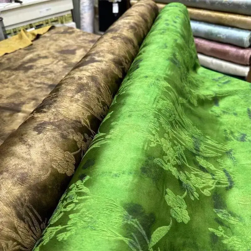 Plant Dyed Real Silk Guanle Crepe Fabric New Chinese Chinese Style Cheongsam Coat and Dress Tie Dyed Silk Fabric
Plant Dyed Real Silk Guanle Crepe Fabric New Chinese Chinese Style Cheongsam Coat and Dress Tie Dyed Silk Fabric