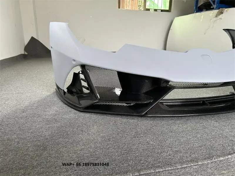 EVO Style Half Carbon Fiber Body Kit Front Bumper With Front Lip for Lamborghini-Huracan LP610-4 LP580
EVO Style Half Carbon Fiber Body Kit Front Bumper With Front Lip for Lamborghini-Huracan LP610-4 LP580
