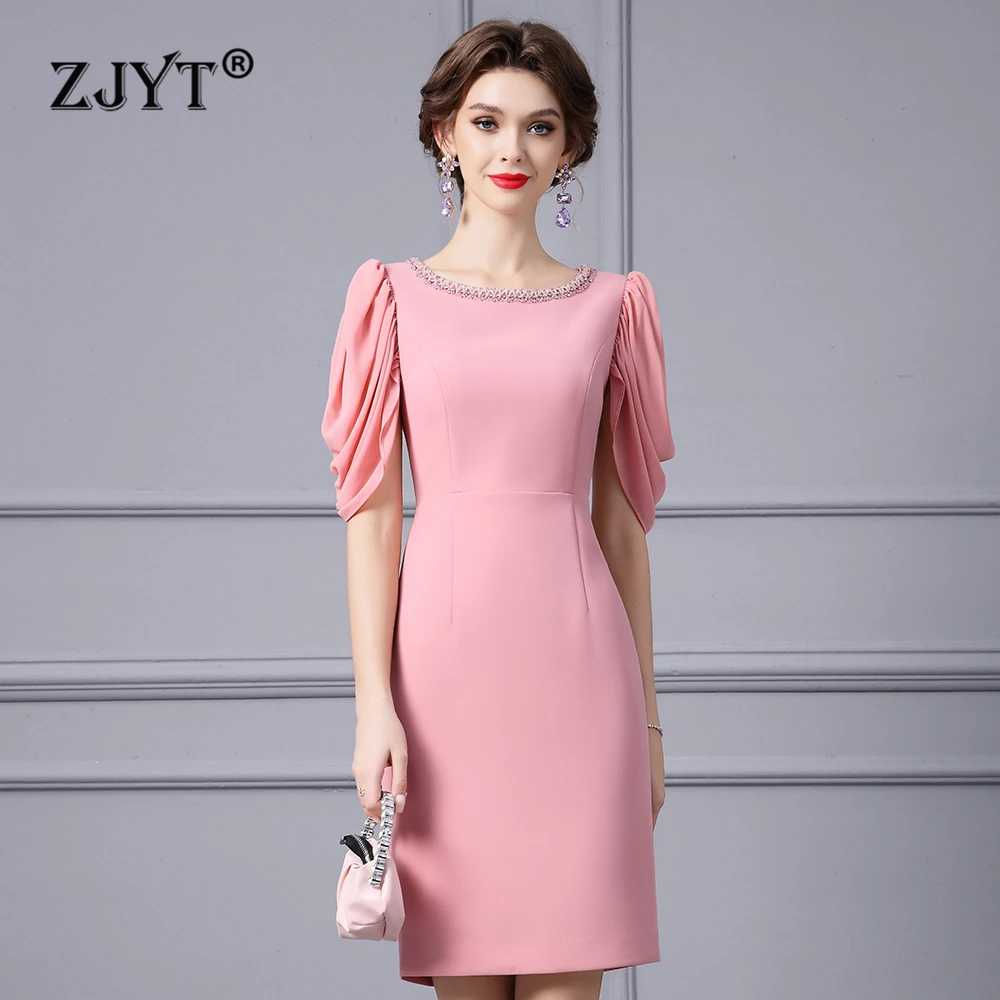 ZJYT Elegant Beading O Neck Pink Party Dresses for Women Summer 2024 Designer Short Sleeve Knee Length Slim Dress Female Clothes
ZJYT Elegant Beading O Neck Pink Party Dresses for Women Summer 2024 Designer Short Sleeve Knee Length Slim Dress Female Clothes