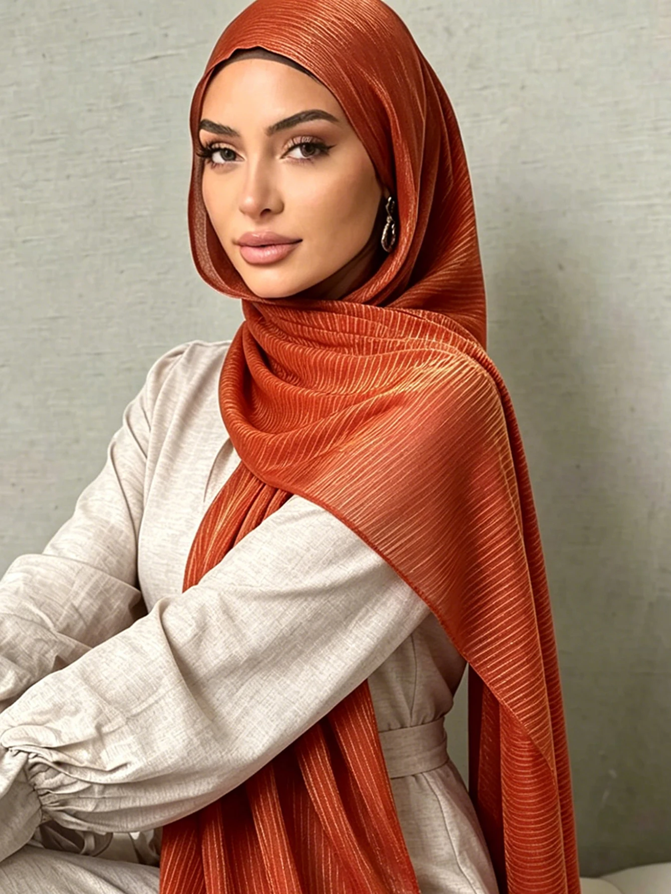 Shimmer Glitter Hijab Muslim Women Gold Silk Head Scarf Crinkle Shawls and Wraps Islamic Turban Scarves Female Foulard
Shimmer Glitter Hijab Muslim Women Gold Silk Head Scarf Crinkle Shawls and Wraps Islamic Turban Scarves Female Foulard