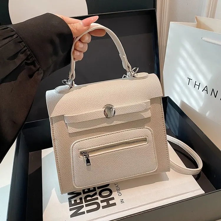 2025 Crinkled PU Tote-to-Crossbody Bag, Luxe Minimalist Shoulder Purse - Gold-Tone Accents & Viral-Worthy Texture
2025 Crinkled PU Tote-to-Crossbody Bag, Luxe Minimalist Shoulder Purse - Gold-Tone Accents & Viral-Worthy Texture