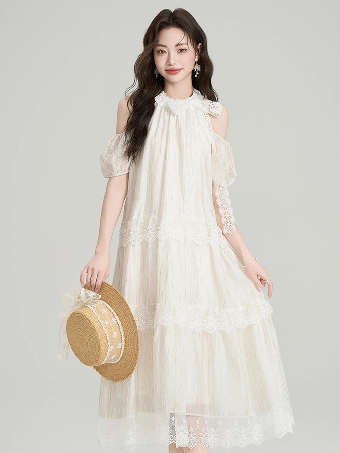 Retro Shoulder Bared Lace Splice Neck Hanging Long Dress Women's Summer New Style Fairy like Sleeveless Dress High Waist A-Li...
Retro Shoulder Bared Lace Splice Neck Hanging Long Dress Women's Summer New Style Fairy like Sleeveless Dress High Waist A-Li...