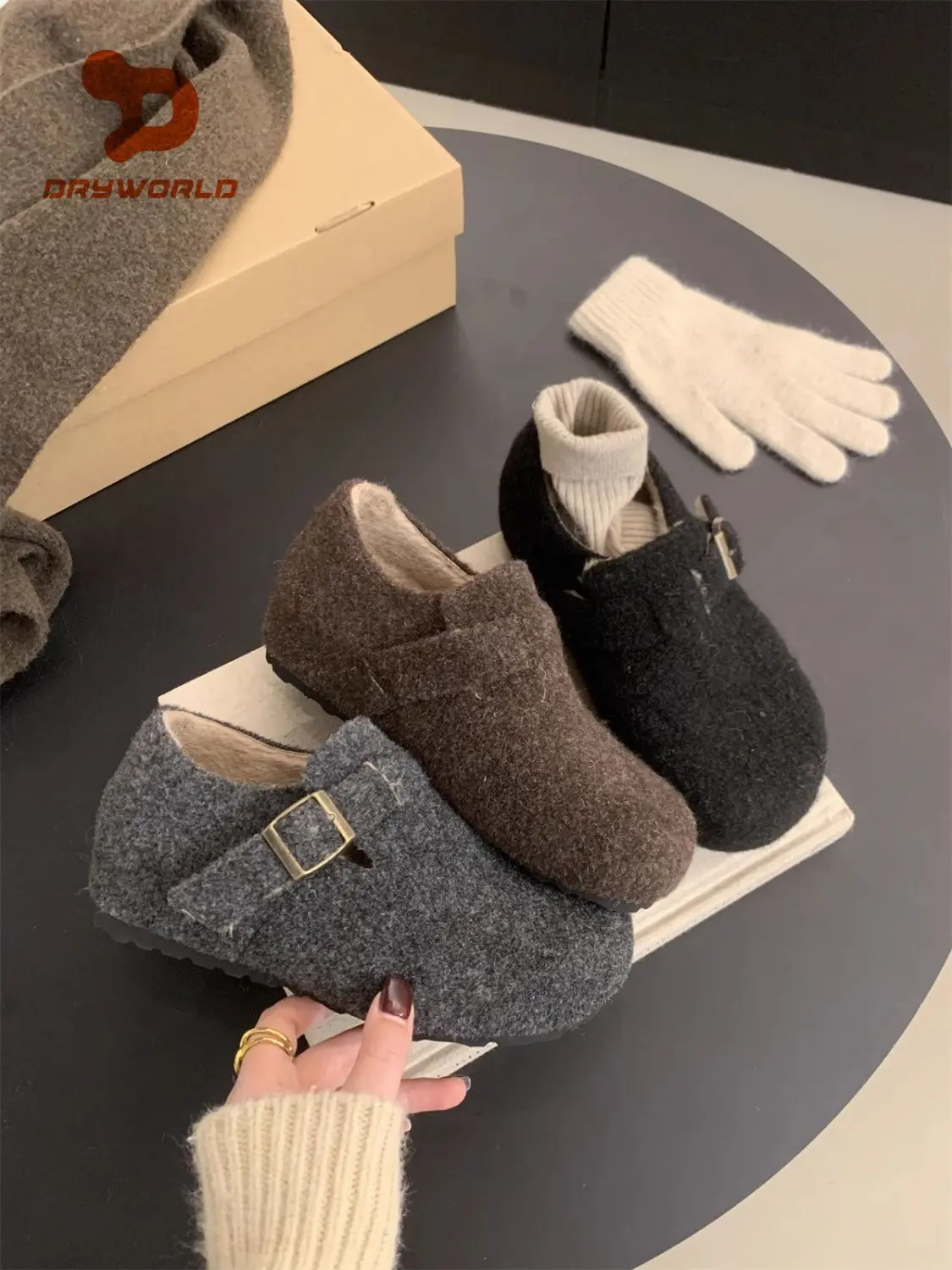 2025 Inner Height Increase Thick Sole Velvet Warm Cotton Boots Winter New Fluffy Women Wear Woolen Ankle Shoes
2025 Inner Height Increase Thick Sole Velvet Warm Cotton Boots Winter New Fluffy Women Wear Woolen Ankle Shoes