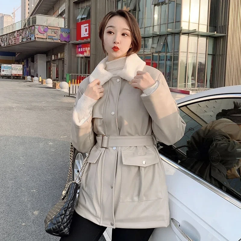 Herstory Thick Winter Warm Faux Leather Jacket Long Fur Collar Patchwork Coat Sashes Lim Waist Women Pu Leather Jackets 2022
Herstory Thick Winter Warm Faux Leather Jacket Long Fur Collar Patchwork Coat Sashes Lim Waist Women Pu Leather Jackets 2022