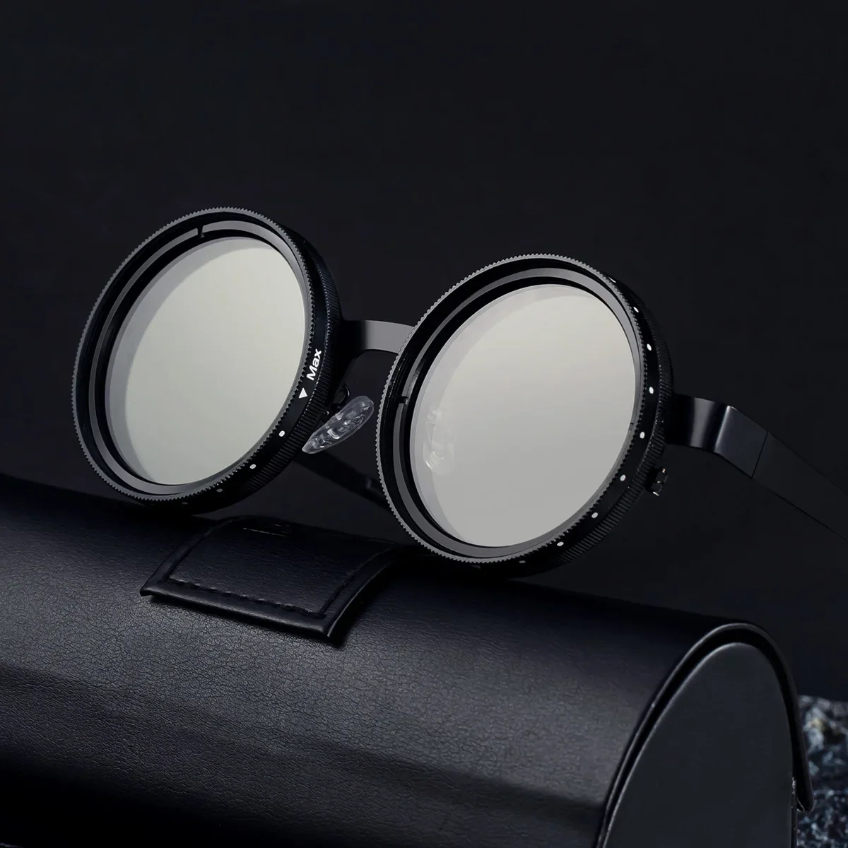 ND2-400 Polarized Sunglasses 9-Level Adjustable Dimming for Driving & Fishing - Unisex Round ND Filter Sporty Eyewear
ND2-400 Polarized Sunglasses 9-Level Adjustable Dimming for Driving & Fishing - Unisex Round ND Filter Sporty Eyewear