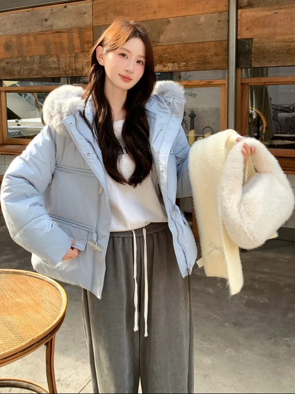 Женская зимняя хлопковая куртка Jaet, новинка 202, повседневная универсальная верхняя одежда, супер милая модная одежда для маленьких фигурок
Женская зимняя хлопковая куртка Jaet, новинка 202, повседневная универсальная верхняя одежда, супер милая модная одежда для маленьких фигурок