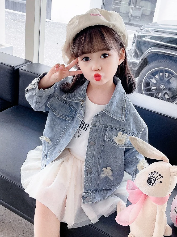 Spring Autumn Long Sleeve Baby Girl's Denim Jacket Fashionable Sweet Style Korean Trend Loose Fit Regular Length Coat
Spring Autumn Long Sleeve Baby Girl's Denim Jacket Fashionable Sweet Style Korean Trend Loose Fit Regular Length Coat
