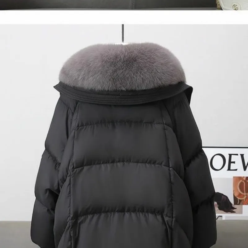 Высококачественная хлопковая одежда с большим меховым воротником, новинка 2025, теплая хлопковая одежда, женская свободная хлопковая одежда, модная короткая куртка для хлеба
Высококачественная хлопковая одежда с большим меховым воротником, новинка 2025, теплая хлопковая одежда, женская свободная хлопковая одежда, модная короткая куртка для хлеба