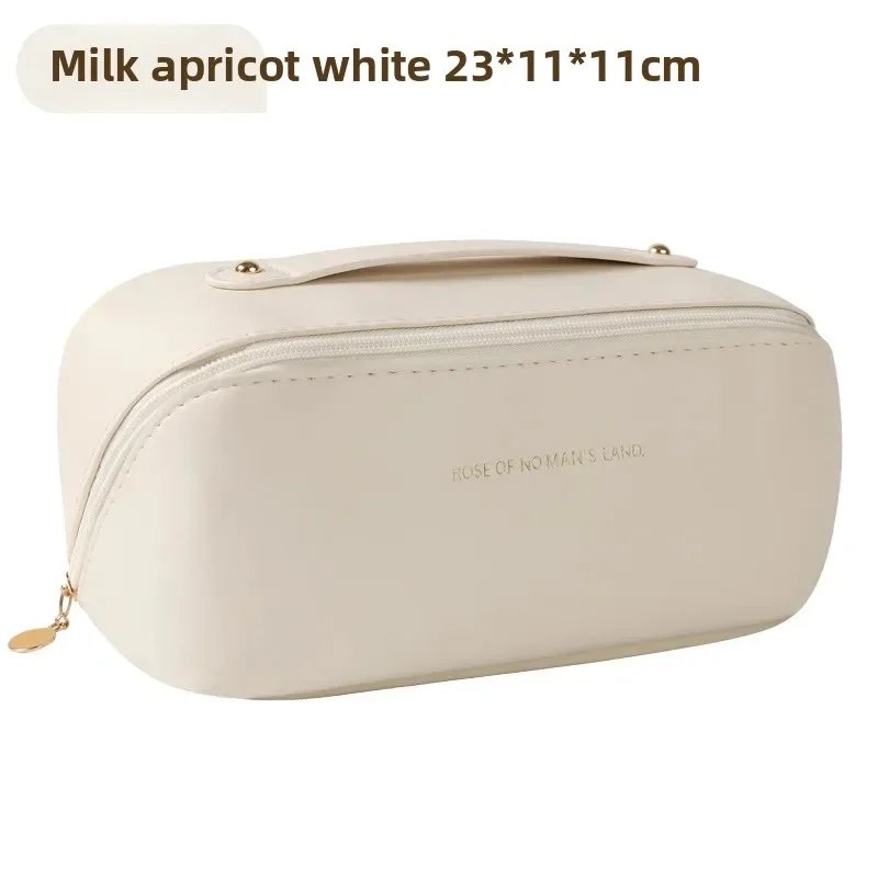 Large Capacity PU Leather Portable Travel Makeup Bag Pillow Shaped Handbag New Hot Sale Of The Season Design Easy to Carry
Large Capacity PU Leather Portable Travel Makeup Bag Pillow Shaped Handbag New Hot Sale Of The Season Design Easy to Carry