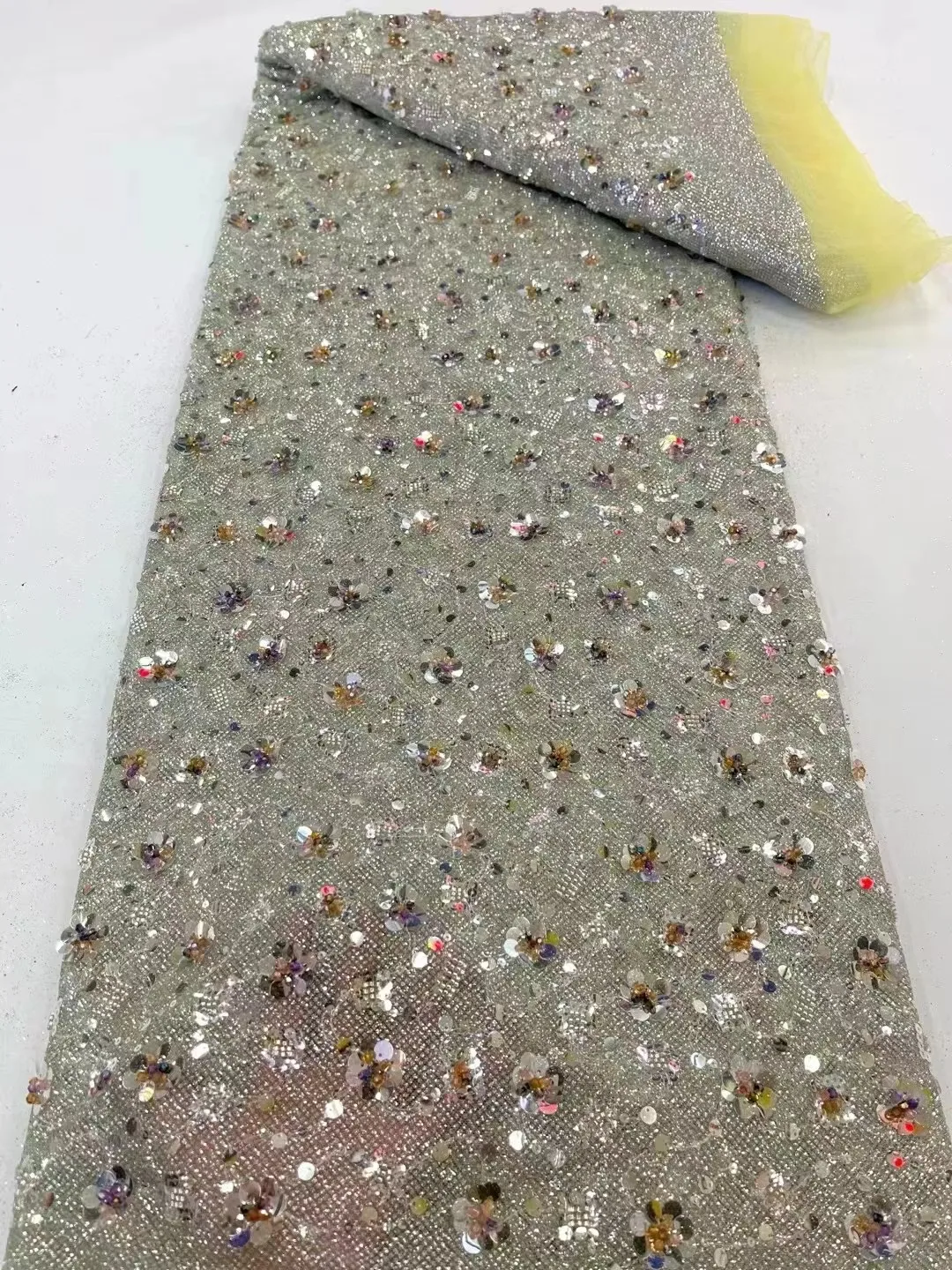 Luxury African Heavy Beaded Lace Fabric 2023 High Quality 5 Yards Nigerian Sequins Tulle 3D Fabric Material For Wedding
Luxury African Heavy Beaded Lace Fabric 2023 High Quality 5 Yards Nigerian Sequins Tulle 3D Fabric Material For Wedding