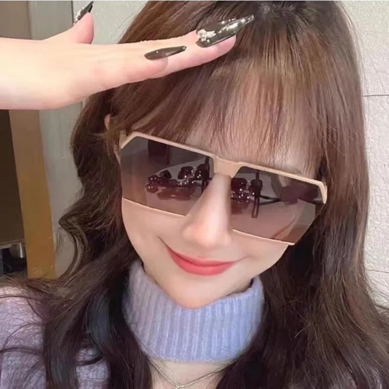 Korean Fashion Large Square Frame Women Sunglasses Brand Designer Luxury Multicolor Vintage Half Eyewear for Elegant Lady UV400
Korean Fashion Large Square Frame Women Sunglasses Brand Designer Luxury Multicolor Vintage Half Eyewear for Elegant Lady UV400