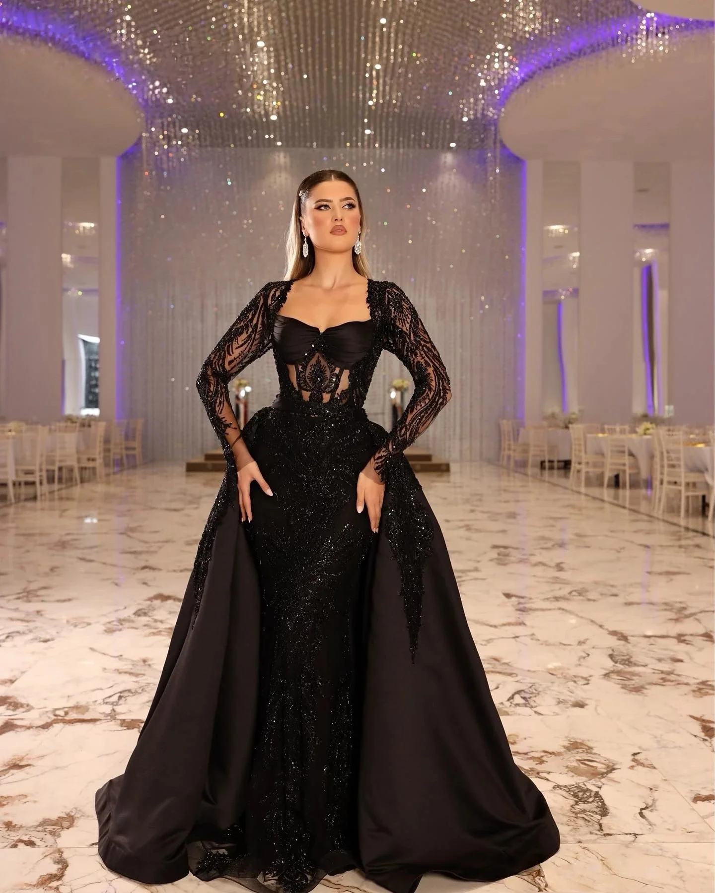 Black Mermaid Evening Dress 2025 Detachable Train Long Sleeve Sexy Lace Formal Party Wedding Guest Gown Customized
Black Mermaid Evening Dress 2025 Detachable Train Long Sleeve Sexy Lace Formal Party Wedding Guest Gown Customized