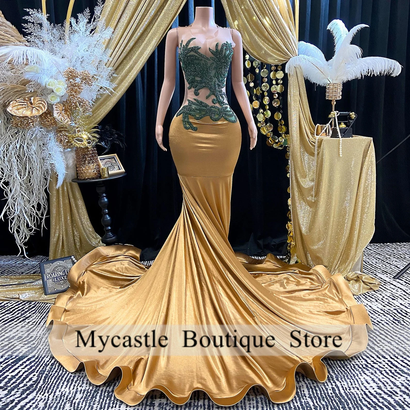 Luxury Contrast Color Satin Diamonds Prom Dresses 2026 Appliques Mermaid Crystal Gown Wedding Reception Party Gown Customized
Luxury Contrast Color Satin Diamonds Prom Dresses 2026 Appliques Mermaid Crystal Gown Wedding Reception Party Gown Customized