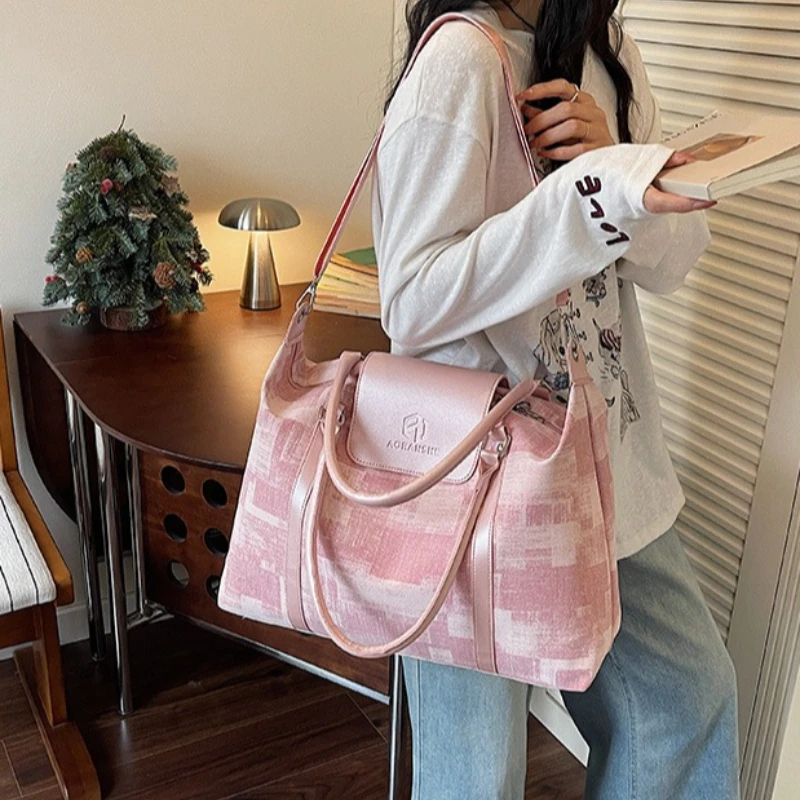 Fashion Women Travel Bag pink Adjustable Strap Large Capacity Fitness Sports Bag For Weekend Trip Outdoor Travel Tote
Fashion Women Travel Bag pink Adjustable Strap Large Capacity Fitness Sports Bag For Weekend Trip Outdoor Travel Tote
