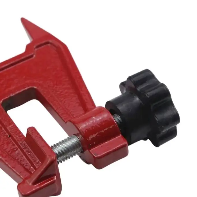 Portable Chainsaw Filing Vise Multifunctional Guide Bar Clamp Chain Sharpening Support Garden Chainsaw Accessories
Portable Chainsaw Filing Vise Multifunctional Guide Bar Clamp Chain Sharpening Support Garden Chainsaw Accessories
