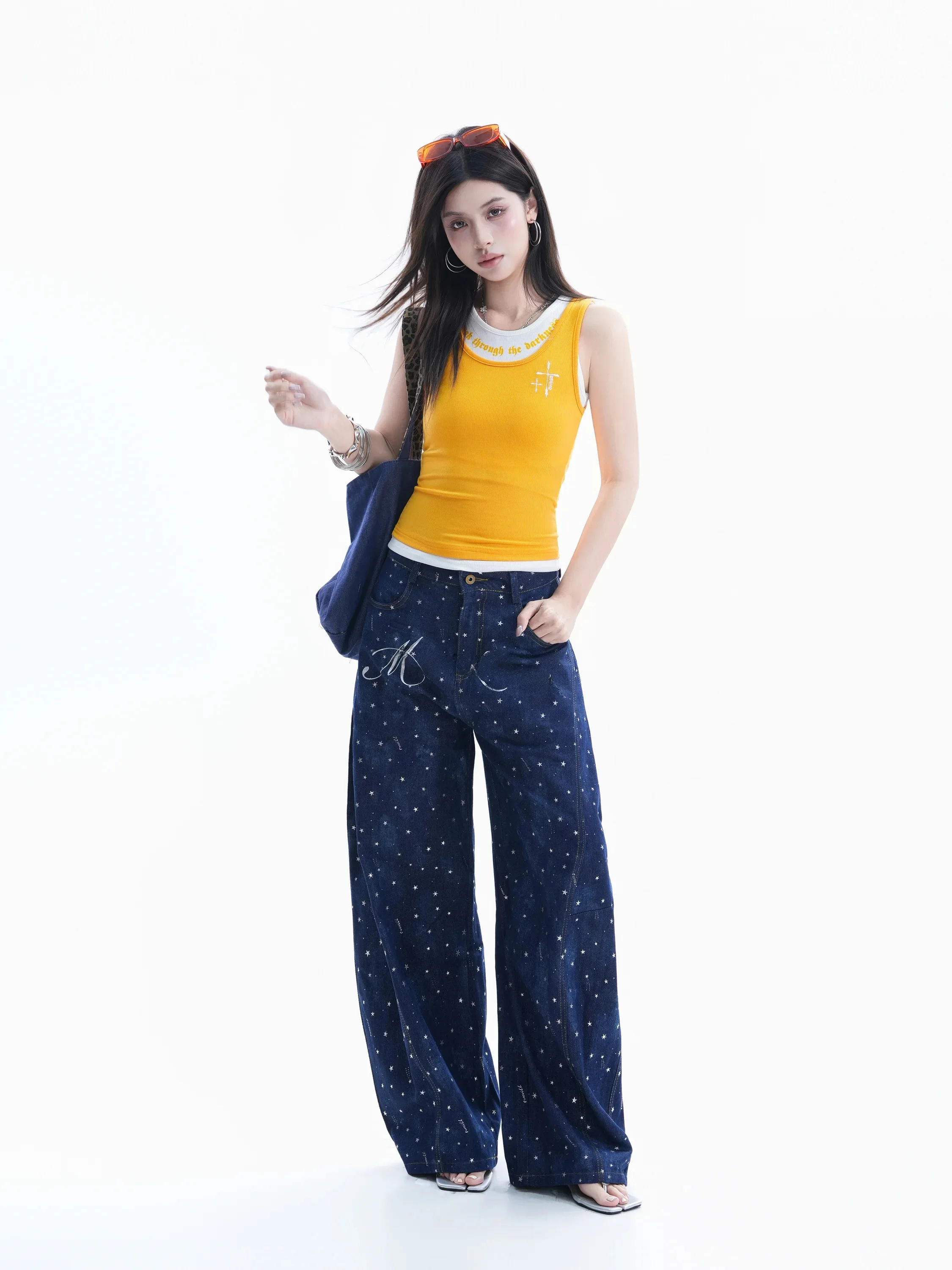American Style Cool Sweet Fake Two-Piece Vest Women's Color Block Letter Print Slimming Short Top U-Neckline Casual Summer Fa...
American Style Cool Sweet Fake Two-Piece Vest Women's Color Block Letter Print Slimming Short Top U-Neckline Casual Summer Fa...