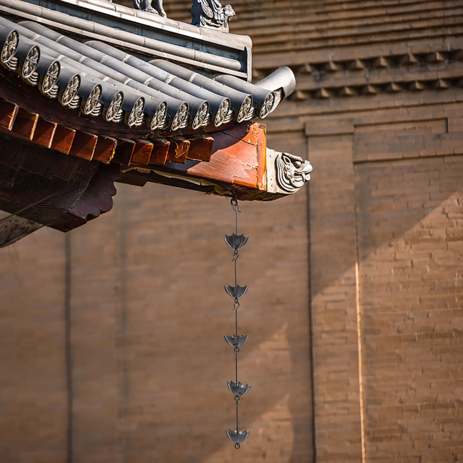 1 шт. Декоративная дождевая цепь из алюминиевого сплава для балконных водостоков и наружного использования
1 шт. Декоративная дождевая цепь из алюминиевого сплава для балконных водостоков и наружного использования