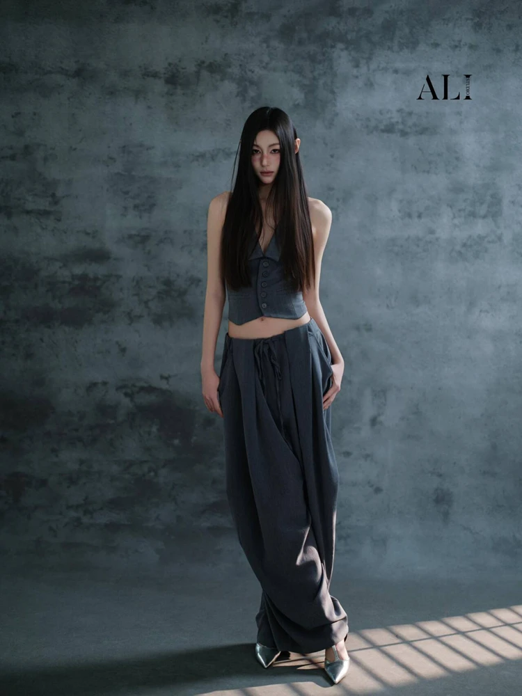 2026 New Grey Suit Portrait Photography Studio Simple Emotion Personal Photo Artistic Clothing Stage Costume Women's Fashion
2026 New Grey Suit Portrait Photography Studio Simple Emotion Personal Photo Artistic Clothing Stage Costume Women's Fashion