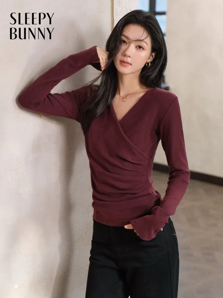 Женский элегантный вязаный топ с крестообразным вырезом и v-образным вырезом для женщин, облегающая рубашка с рюшами и длинными рукавами, шикарная повседневная рубашка для ранней весны, повседневная стиль базового слоя
Женский элегантный вязаный топ с крестообразным вырезом и v-образным вырезом для женщин, облегающая рубашка с рюшами и длинными рукавами, шикарная повседневная рубашка для ранней весны, повседневная стиль базового слоя