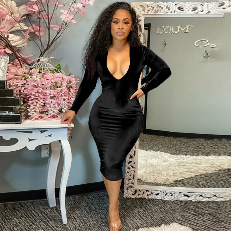 Autumn Winter Sexy Velvet Dress Women Long Sleeve Deep V Neck Slim Bodycon Cocktail Party Dress
Autumn Winter Sexy Velvet Dress Women Long Sleeve Deep V Neck Slim Bodycon Cocktail Party Dress