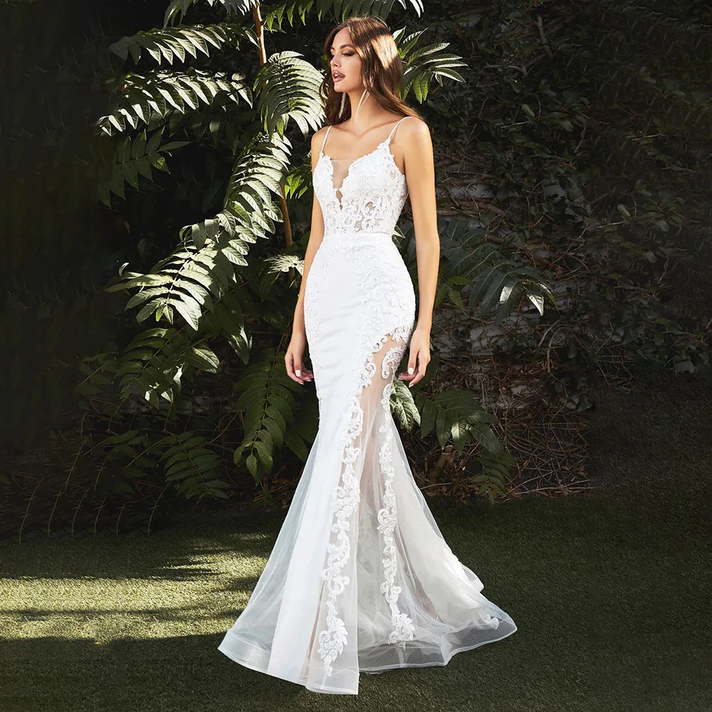 Customized Spaghetti Strap Sleeveless White Wedding Dress Mermaid Tulle Floor Length with Floral Print Transparent Wedding Gowns
Customized Spaghetti Strap Sleeveless White Wedding Dress Mermaid Tulle Floor Length with Floral Print Transparent Wedding Gowns