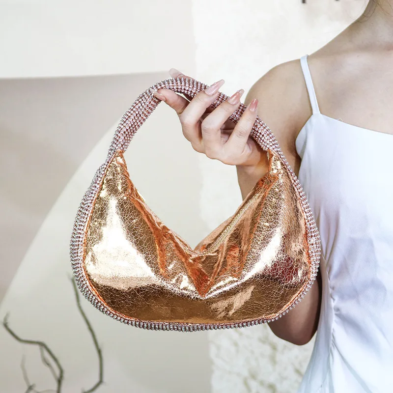 Ladies Celebrity New Fashion Rhinestone Handbag Banquet Handbag Dinner Bag
Ladies Celebrity New Fashion Rhinestone Handbag Banquet Handbag Dinner Bag