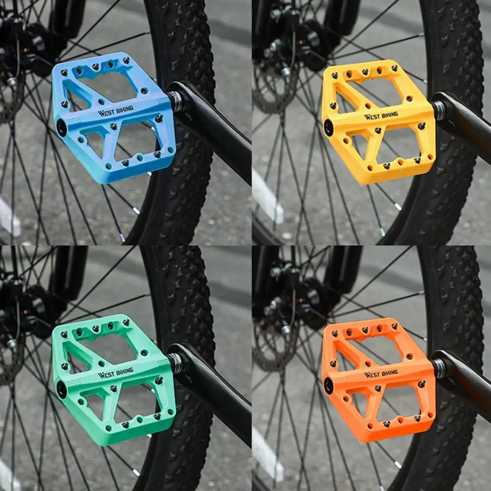 1 Pair Bike Pedals Widened Tread High Strength Wear-resistant Dust-proof Water Proof Anti-skid Nail Smooth Bearing Pedals for Cy
1 Pair Bike Pedals Widened Tread High Strength Wear-resistant Dust-proof Water Proof Anti-skid Nail Smooth Bearing Pedals for Cy