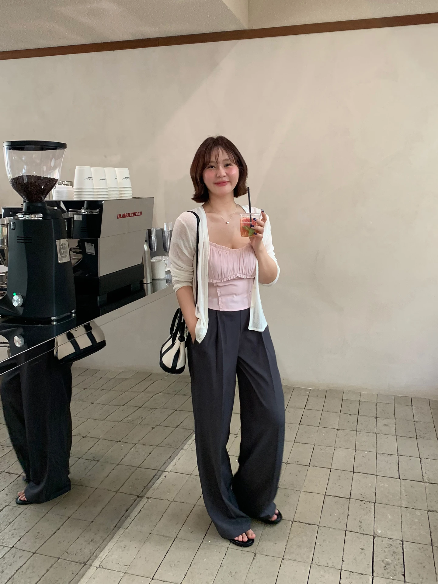 High Waist Straight Leg Women's Pants High Intelligence West Pants Micro Plump Korean Sweet Cool Casual Style Color Block Spr...
High Waist Straight Leg Women's Pants High Intelligence West Pants Micro Plump Korean Sweet Cool Casual Style Color Block Spr...