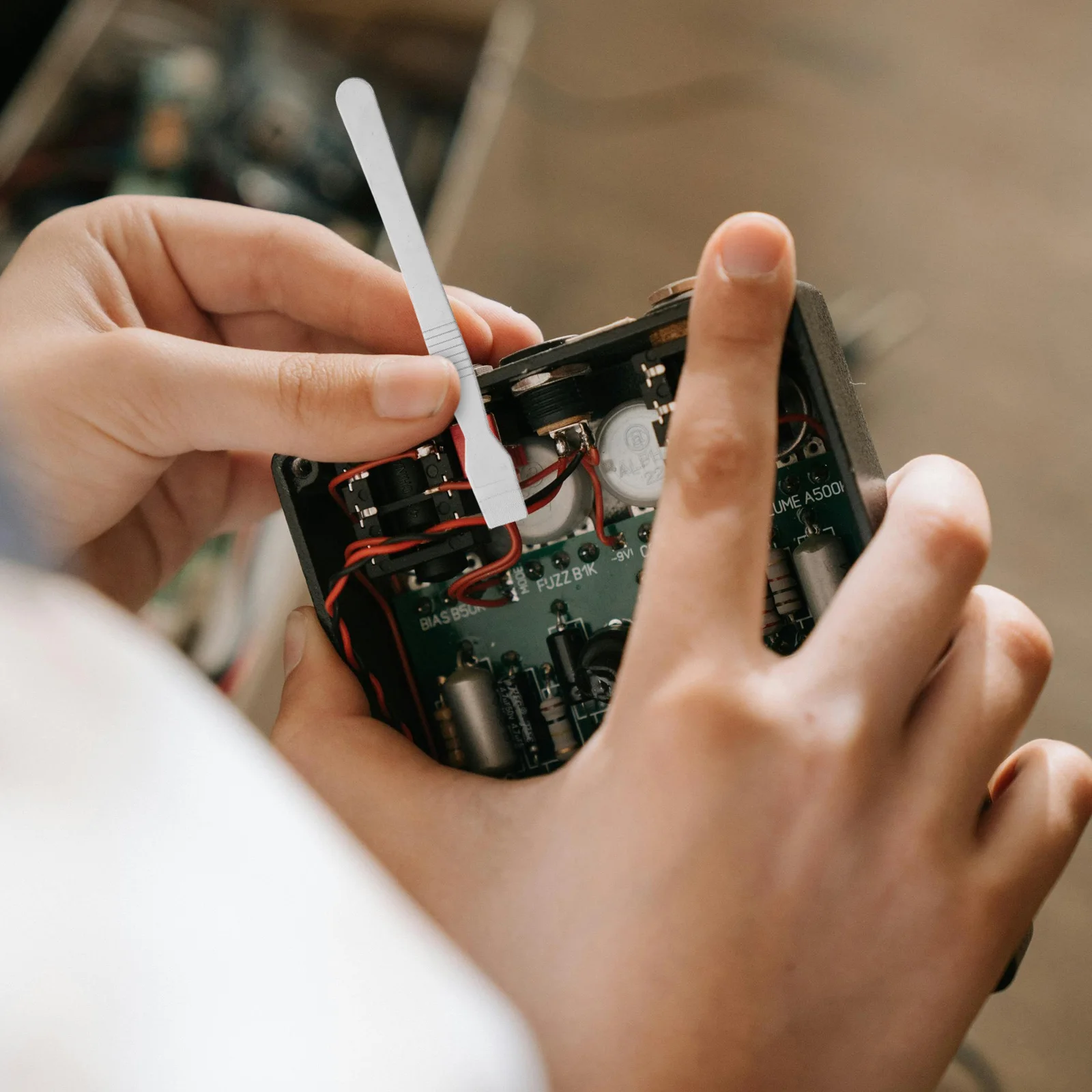 20Pcs Scraper Tool Precision Pry Bar Metal Solder Paste Scraper for Electronics Repair Circuit Board Cleaning Stainless Steel
20Pcs Scraper Tool Precision Pry Bar Metal Solder Paste Scraper for Electronics Repair Circuit Board Cleaning Stainless Steel