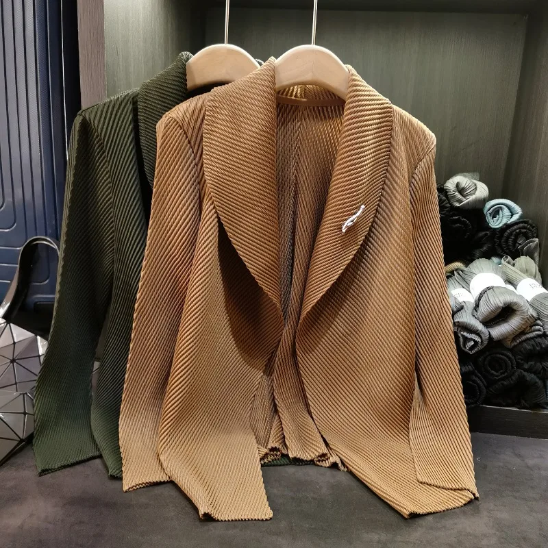 Miyake Dragon Scale Pleated Suit Jacket Women Simple Solid Color Cardigan Jacket Peplum Loose Large Size Mom Temperament Tops
Miyake Dragon Scale Pleated Suit Jacket Women Simple Solid Color Cardigan Jacket Peplum Loose Large Size Mom Temperament Tops
