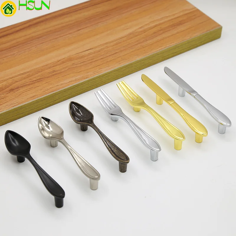 2 pcs Korean creative knife fork spoon tableware handle modern simple Cabinet Door Drawer furniture black wire drawing handle
2 pcs Korean creative knife fork spoon tableware handle modern simple Cabinet Door Drawer furniture black wire drawing handle