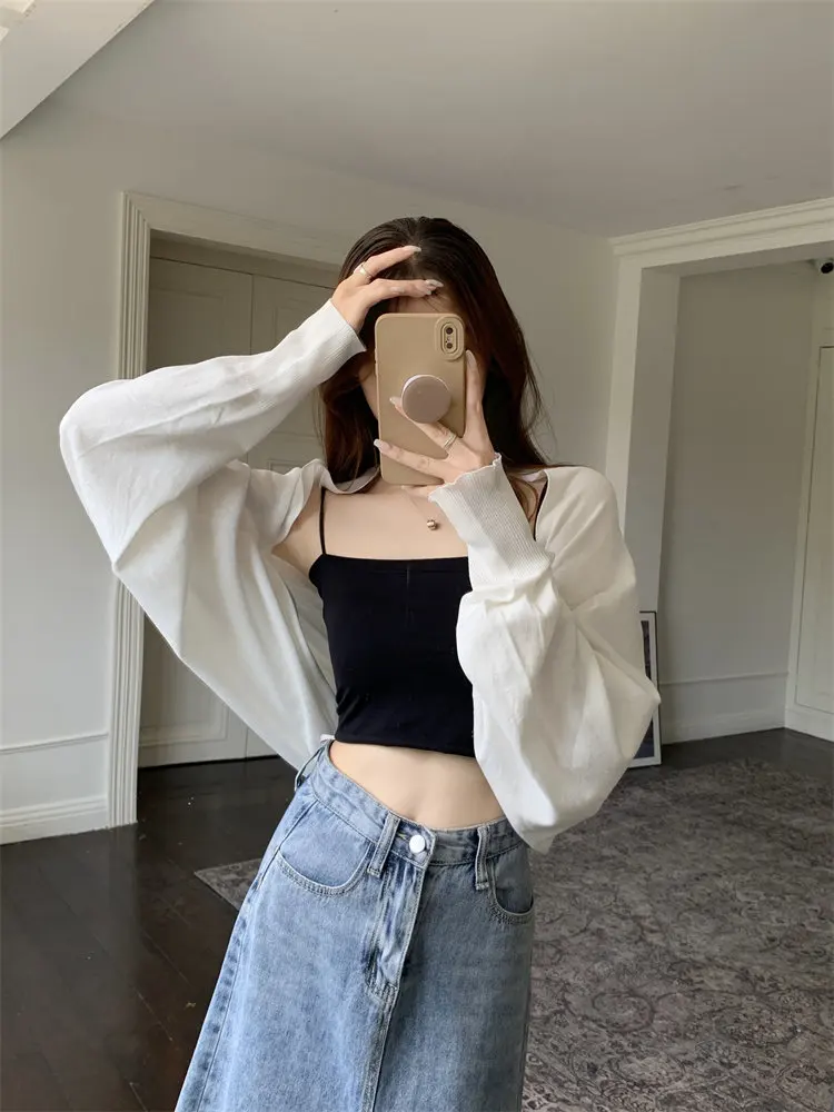 Fashionable Thin Ice Silk Knitted Sun Protection Open Cardigan Women's Light Shoulder Shawl Strap Dress Outer Covering Top
Fashionable Thin Ice Silk Knitted Sun Protection Open Cardigan Women's Light Shoulder Shawl Strap Dress Outer Covering Top