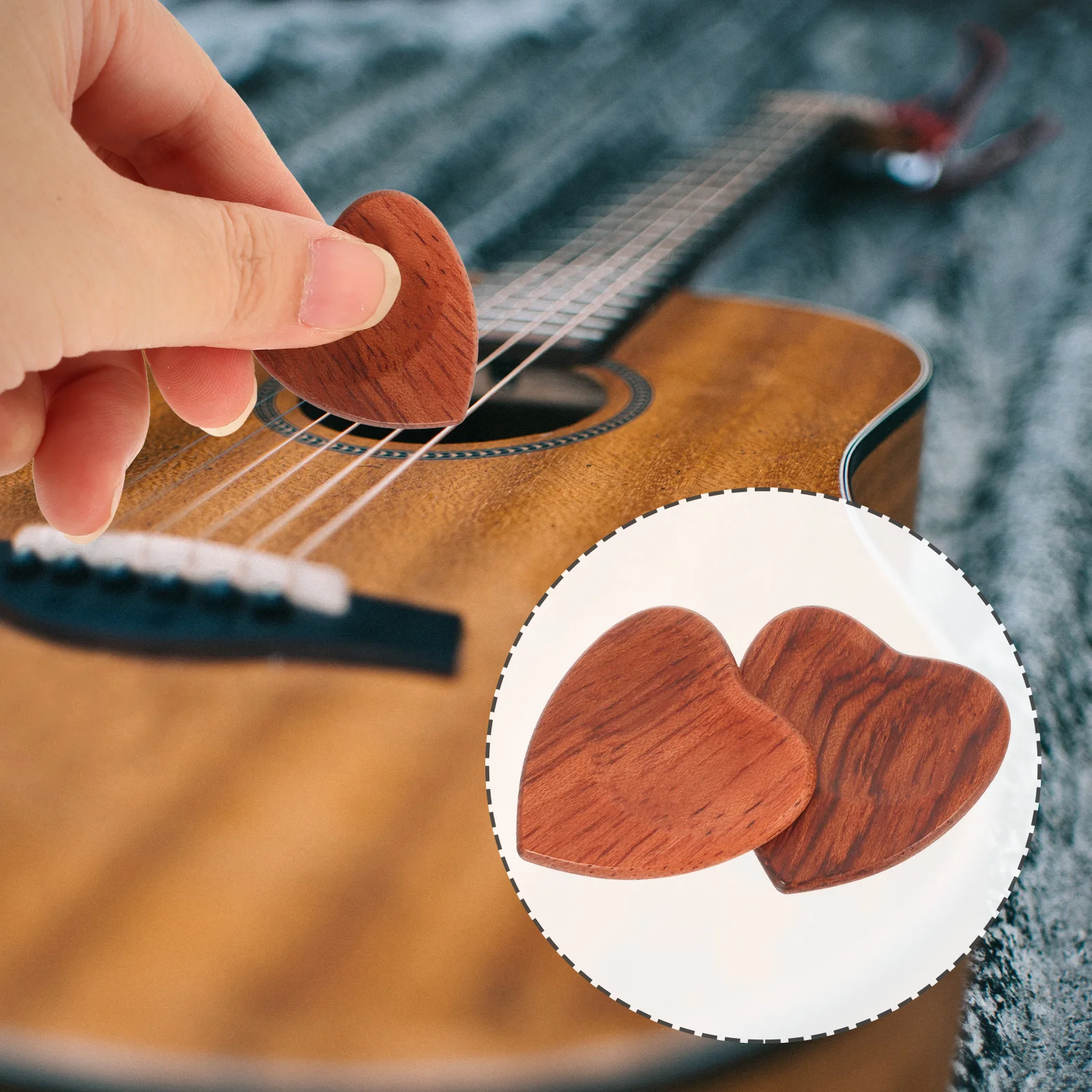 2 Pcs Guitar Pick Heart Shaped Heart-shaped Picks for Acoustic Guitars Wood Electric with Hearts Bass
2 Pcs Guitar Pick Heart Shaped Heart-shaped Picks for Acoustic Guitars Wood Electric with Hearts Bass