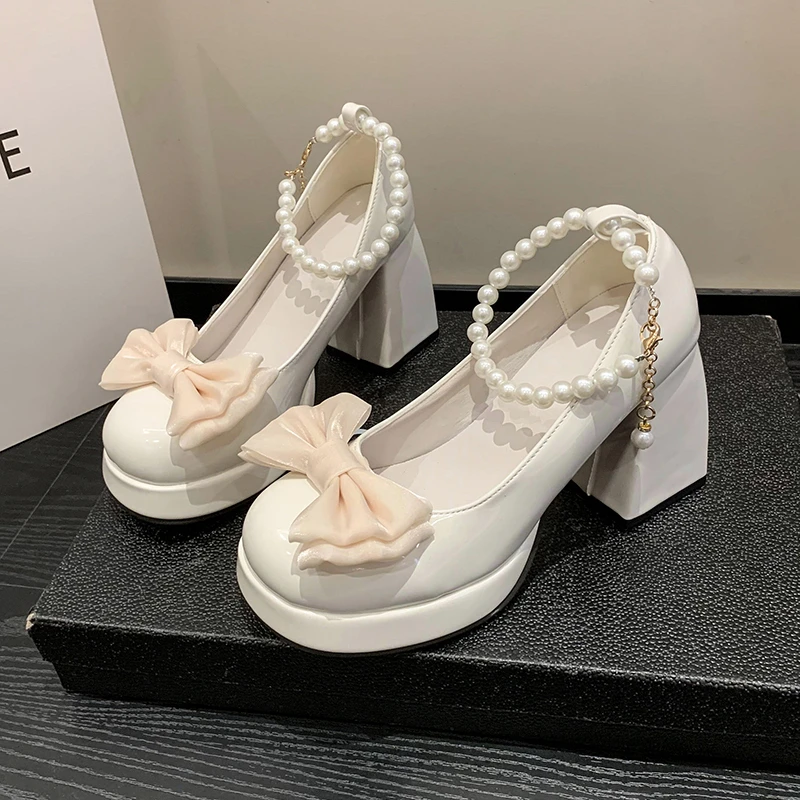 2023 Women Shoes Fashion Mary Jane Round Headband Heel Shoes Bowknot Pearl Square Heel Low Top High Heels Women Shoes for Women
2023 Women Shoes Fashion Mary Jane Round Headband Heel Shoes Bowknot Pearl Square Heel Low Top High Heels Women Shoes for Women