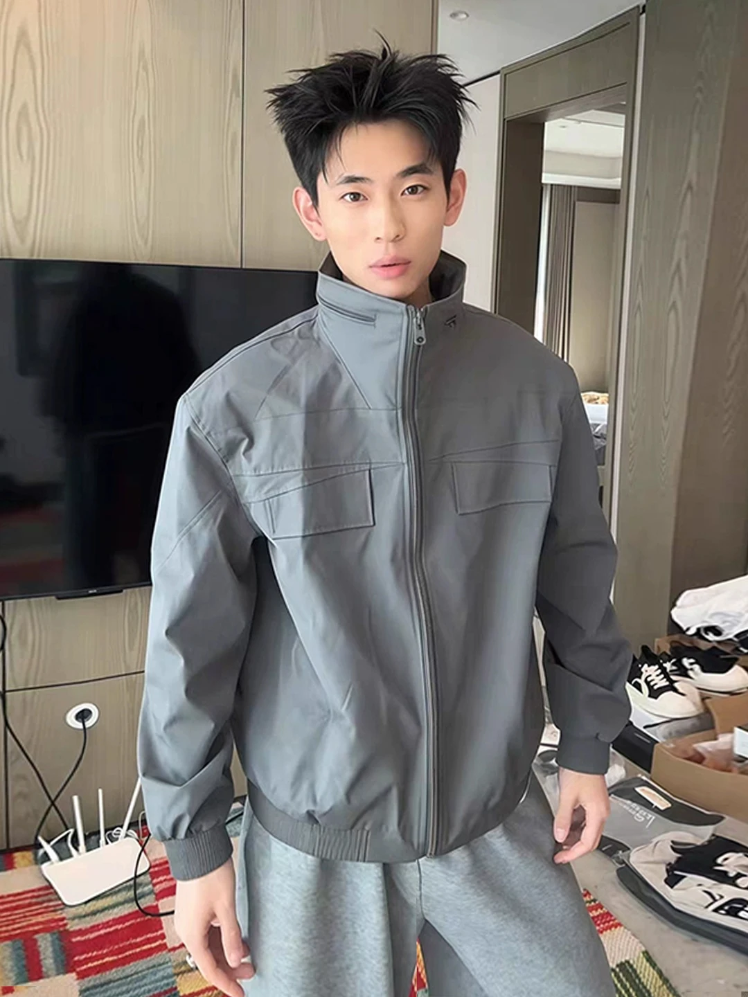 ey ort Men's Workwear Jaet Autumn Trendy American Pilot Jaet Haome Stand Collar Rider orm Loose Fit Waed Crt
ey ort Men's Workwear Jaet Autumn Trendy American Pilot Jaet Haome Stand Collar Rider orm Loose Fit Waed Crt