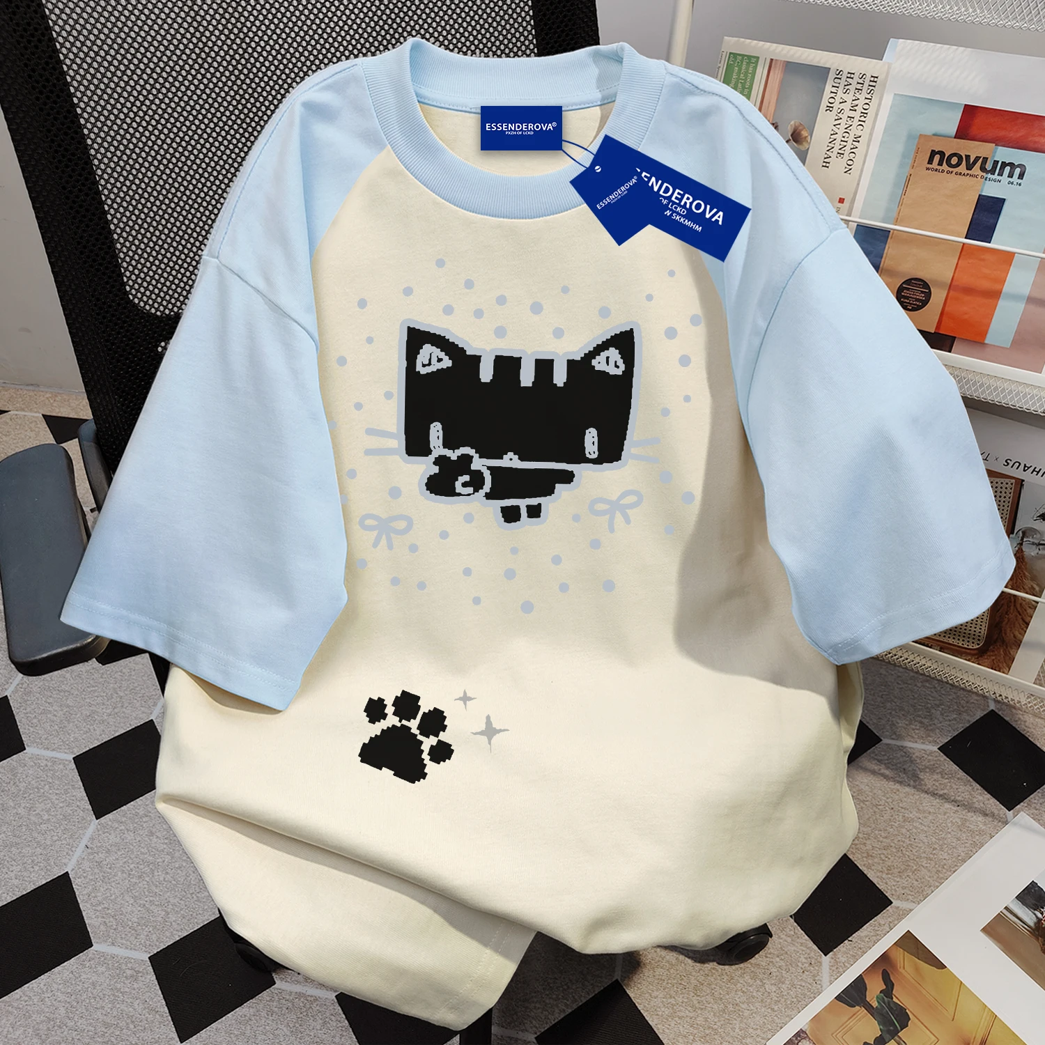 American Style Summer Short Sleeve Pure Cotton T-Shirt Women's Street Style Splicing Graffiti Print Loose Fit Top
American Style Summer Short Sleeve Pure Cotton T-Shirt Women's Street Style Splicing Graffiti Print Loose Fit Top
