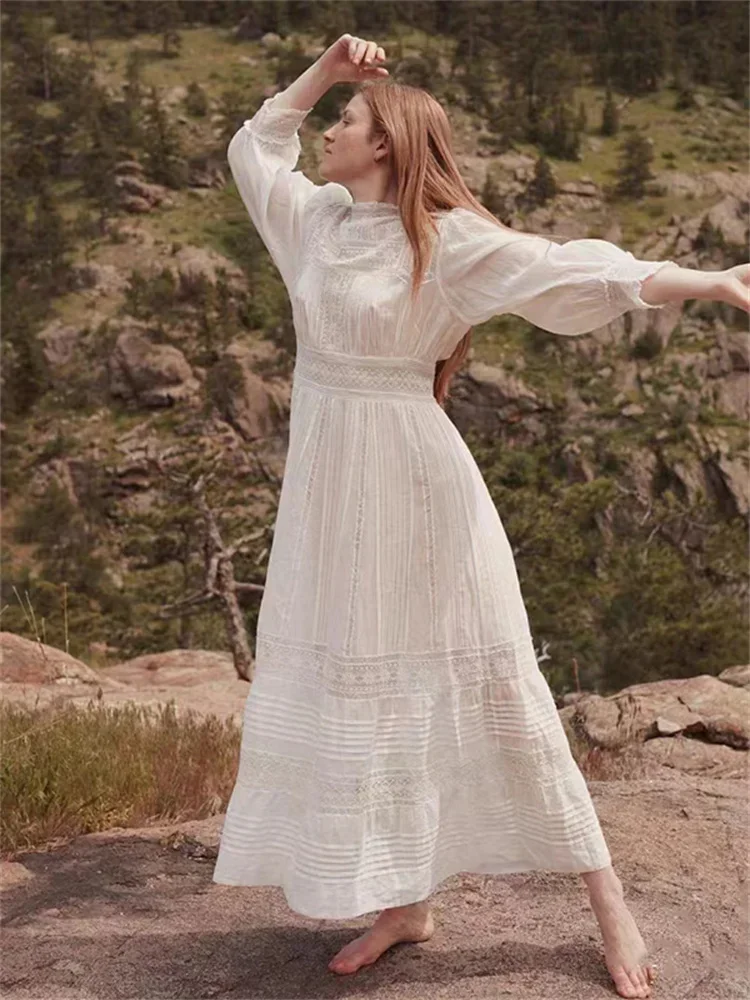 2024 New Women Lace Hollow Out Patchwork Long Dress Ladies O-Neck Single Breasted Puff Sleeve Sweet Elegant Midi Robe
2024 New Women Lace Hollow Out Patchwork Long Dress Ladies O-Neck Single Breasted Puff Sleeve Sweet Elegant Midi Robe