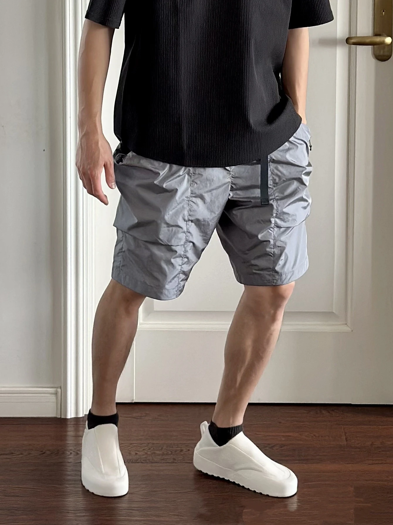 Gold God Pants 26ss Summer New Workwear Large Pocket Shorts Anti-Tear Functional Five-Part Shorts Straight Leg Polyester Fiber
Gold God Pants 26ss Summer New Workwear Large Pocket Shorts Anti-Tear Functional Five-Part Shorts Straight Leg Polyester Fiber