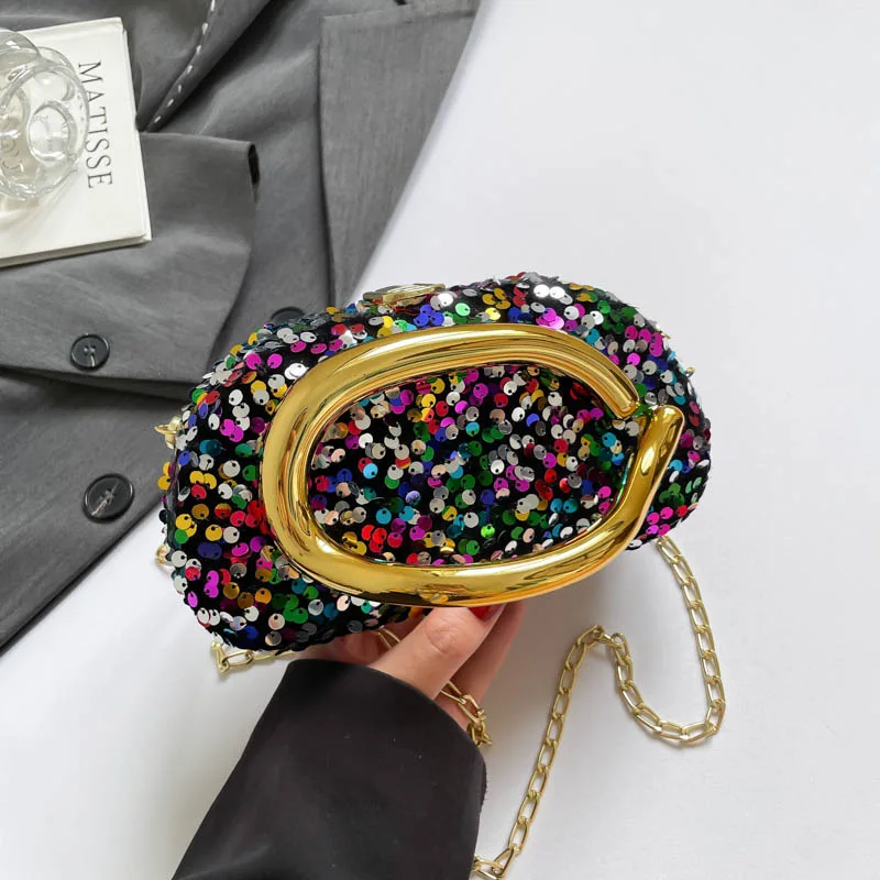 Sparkling Clutch Bags for Women 2025 New Elegant Evening Shoulder Bag Woman Party Purse Fashion Luxury Chain Shell Crossbody Bag
Sparkling Clutch Bags for Women 2025 New Elegant Evening Shoulder Bag Woman Party Purse Fashion Luxury Chain Shell Crossbody Bag