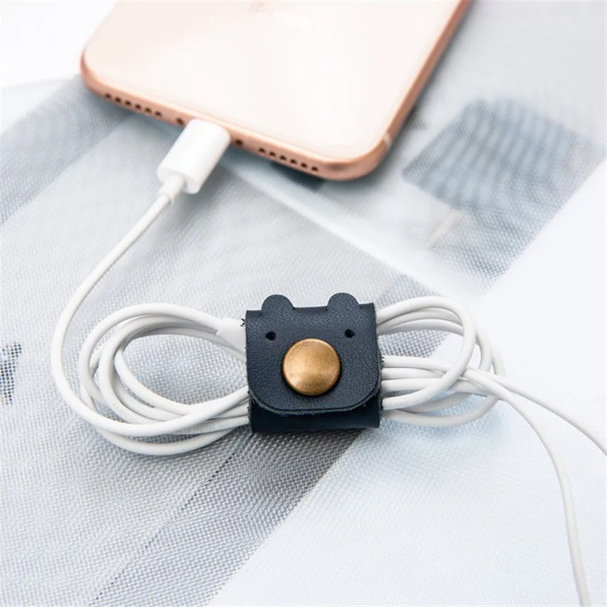 1PC Portable Cable Winder Cowhide Leather Earphone Data Cable Storage Winder Mobile Phone Charging Cable Organizer Wire Ties
1PC Portable Cable Winder Cowhide Leather Earphone Data Cable Storage Winder Mobile Phone Charging Cable Organizer Wire Ties