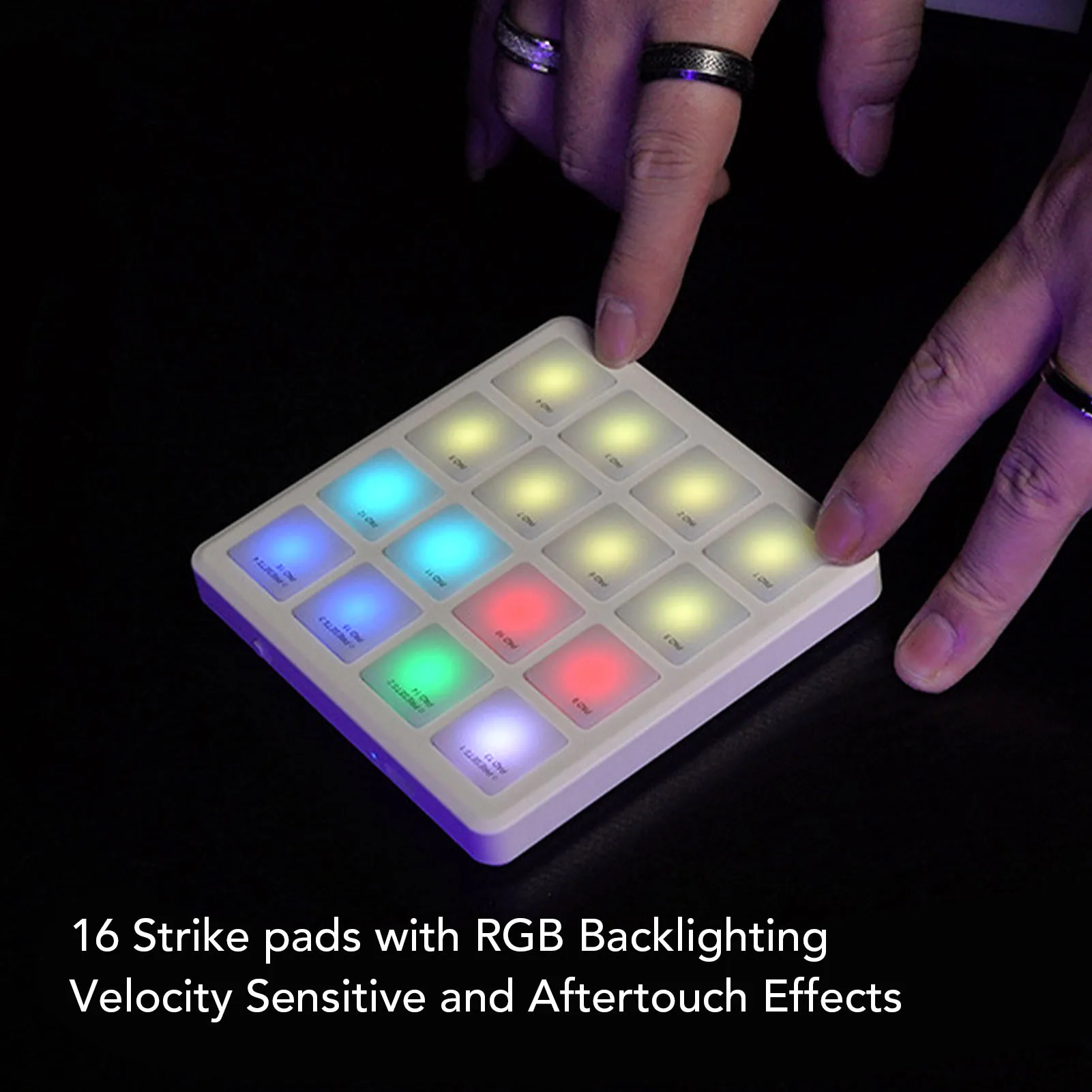 Беспроводной MIDI-контроллер-пад с RGB-подсветкой, портативный USB-C MIDI-контроллер, ударный пэд для аранжировщика, портативный MIDI-контроллер-пад
Беспроводной MIDI-контроллер-пад с RGB-подсветкой, портативный USB-C MIDI-контроллер, ударный пэд для аранжировщика, портативный MIDI-контроллер-пад