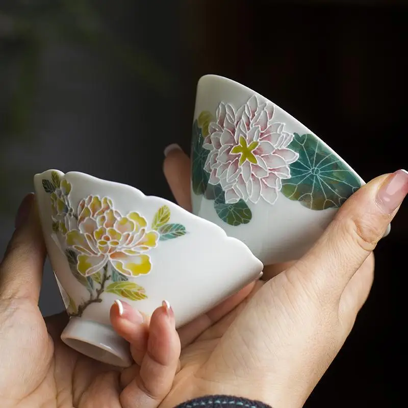 Hand-Painted Cerc Tea Cup Single Cup Floral Mouth Handmade Underglaze Color Jingdezhen Cerc Traditional Chinese Sle
Hand-Painted Cerc Tea Cup Single Cup Floral Mouth Handmade Underglaze Color Jingdezhen Cerc Traditional Chinese Sle