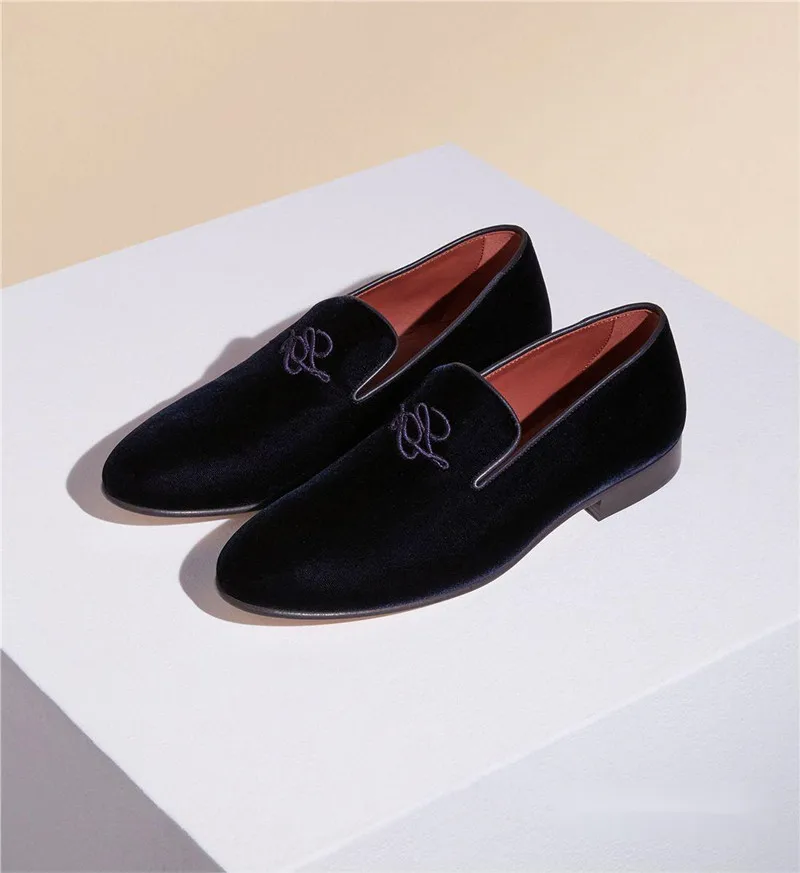 Qianruiti High Quality Handmade Velvet Slip on Flat Loafers Luxury Fashion Men Casual Footwear Party Dress Shoes Man
Qianruiti High Quality Handmade Velvet Slip on Flat Loafers Luxury Fashion Men Casual Footwear Party Dress Shoes Man