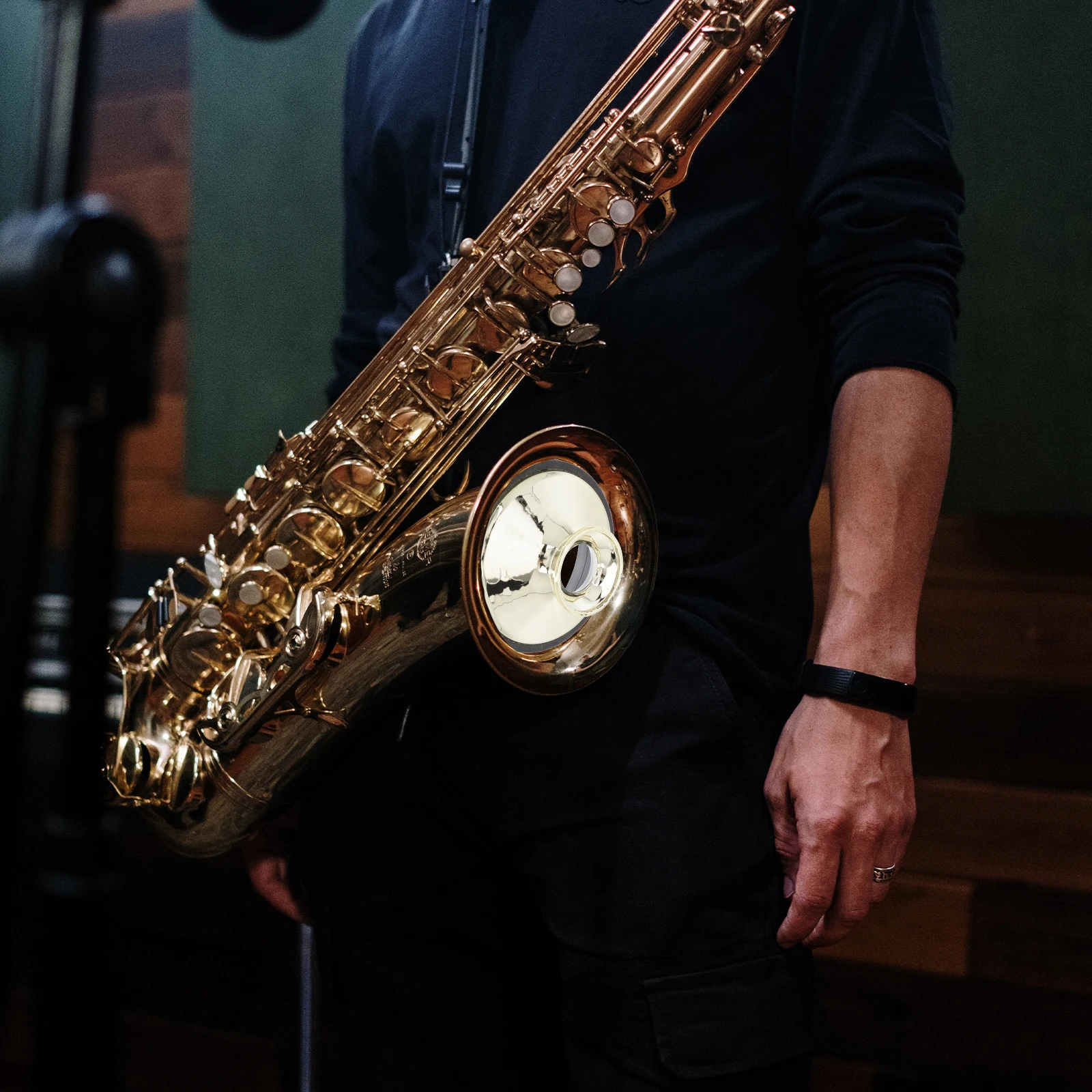 Saxophone Mute Alto Plastic Silent Practice Accessory Durable Lightweight Compact Design Sound Control Trumpet Muffler
Saxophone Mute Alto Plastic Silent Practice Accessory Durable Lightweight Compact Design Sound Control Trumpet Muffler