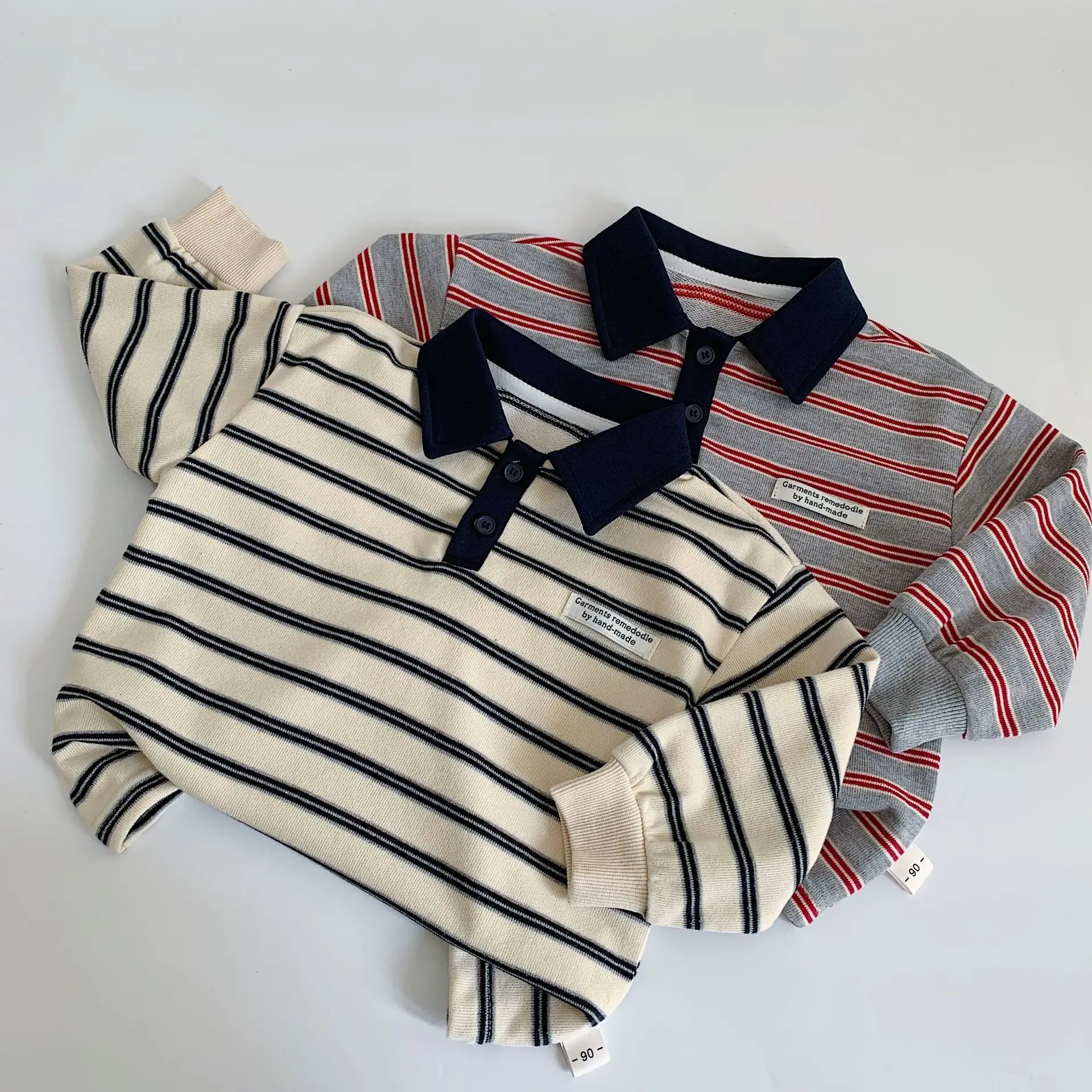Children Clothing Fashion Striped Hoodie 2025 Spring New Boys and Girls Loose Breathable Long Sleeved Pullover Casual Top
Children Clothing Fashion Striped Hoodie 2025 Spring New Boys and Girls Loose Breathable Long Sleeved Pullover Casual Top
