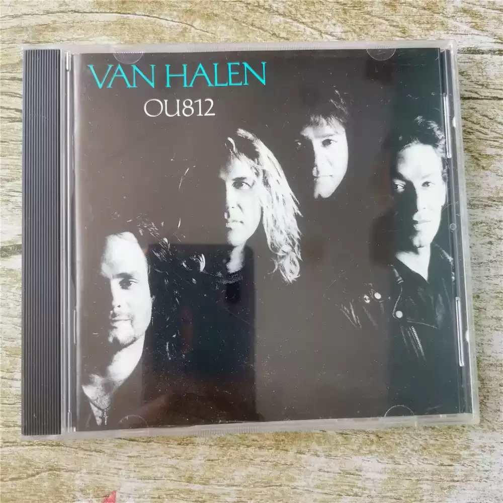 CD Van Halen OU812 (Released in 1988) Was The Band's Second Album with Vocalist Sammy Hagar Combines Elements of Hard Rock, Pop
CD Van Halen OU812 (Released in 1988) Was The Band's Second Album with Vocalist Sammy Hagar Combines Elements of Hard Rock, Pop