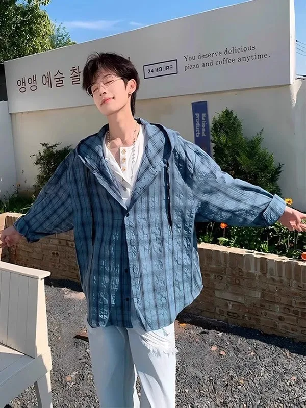 Blue Plaid Lightweight Long Sve Men's irt Summer Outdoor Sun Protection Loose Fit Breathable Cloth with Large Hat
Blue Plaid Lightweight Long Sve Men's irt Summer Outdoor Sun Protection Loose Fit Breathable Cloth with Large Hat