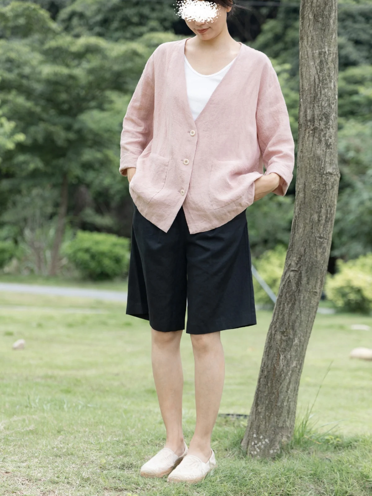 High Waist Wide Leg Five-Quarter Shorts in Twill Cotton Linen Black Khaki Slimming Versatile Summer New Arrival Casual Pants
High Waist Wide Leg Five-Quarter Shorts in Twill Cotton Linen Black Khaki Slimming Versatile Summer New Arrival Casual Pants